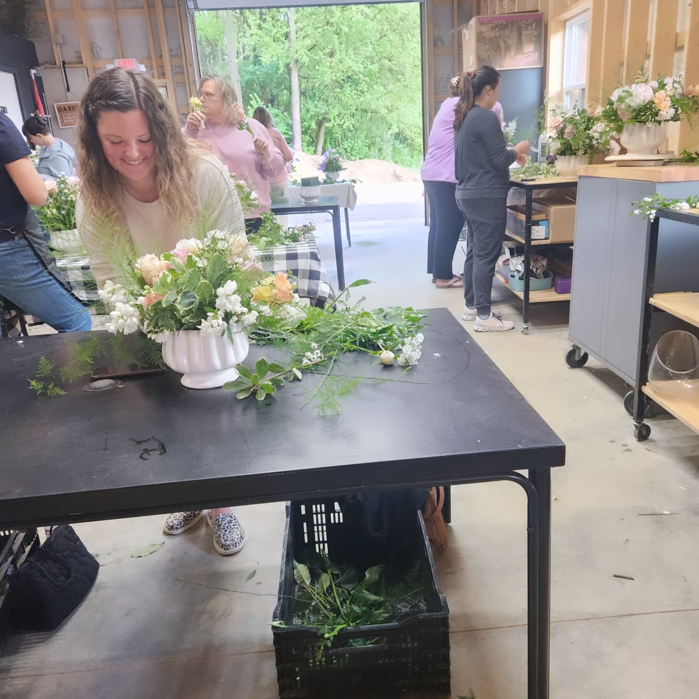 Basic Floral Design Workshop (Perfect for Beginners or Groups!)